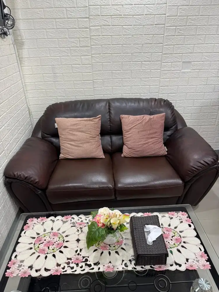 Sofa seken dua dudukan
