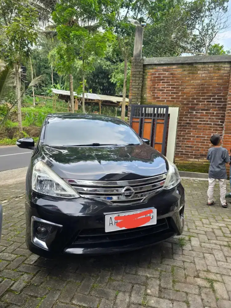 GRAND LIVINA HWS 2017