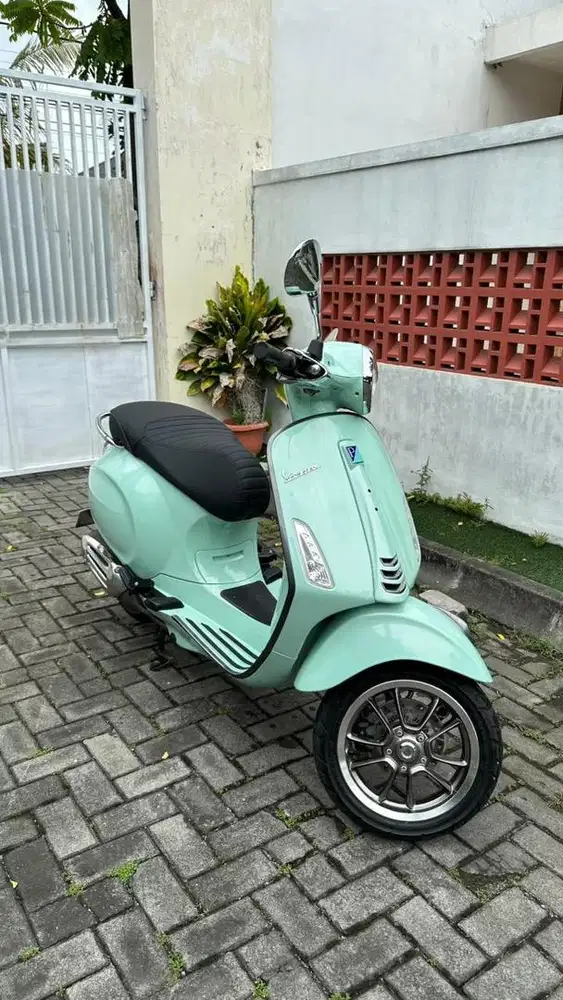 Vespa Primavera S I-get 150 ABS low odo