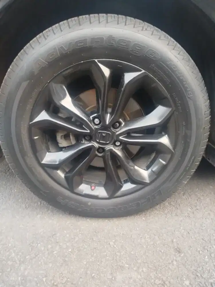 Dijual velg CRV + Ban (prestige Black Edition 2019)