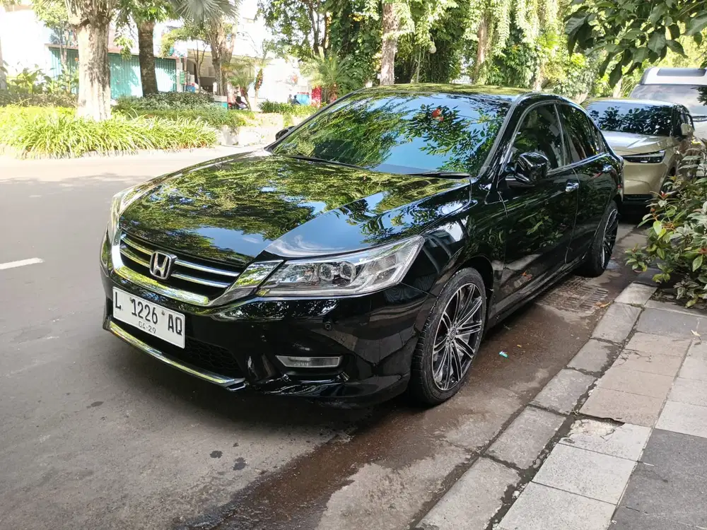 Honda Accord 2013 Bensin