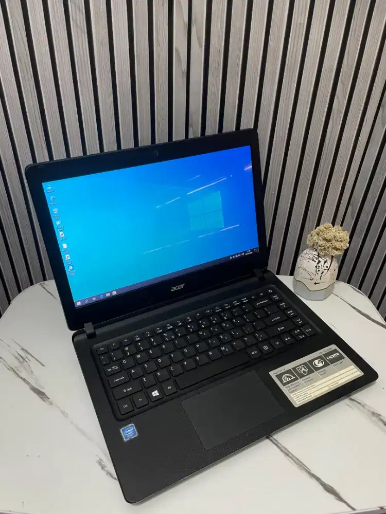 Acer Aspire ES1-432 (14inch)Ram4Gb/Hdd500Gb