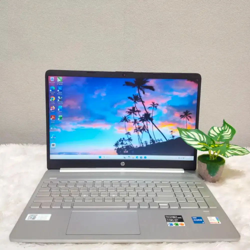 HP 15S FQ2512TU CORE I5 1135G7 RAM 8GB SSD 512GB LAYAR 15.6 FHD