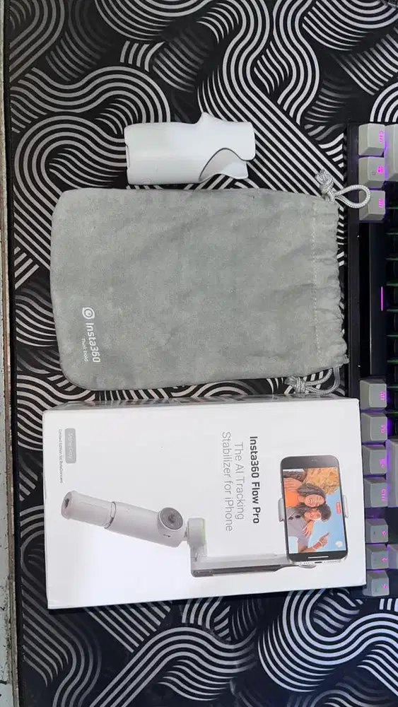Insta360 Flow Pro Like New