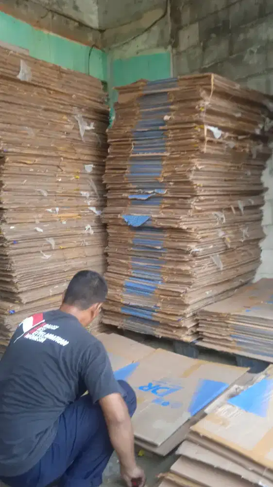 Jual kardus untuk packing barang dan kegiatan online