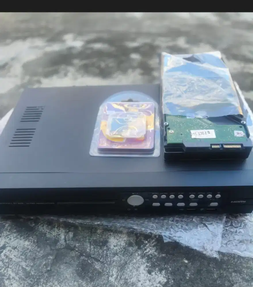 DVR dan eksternal hardisk untuk cctv