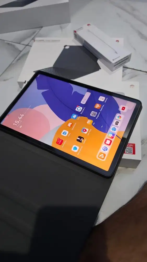 Tablet huawei matepad 11.5 baru 1bulan keyboard dan pencil masih segel
