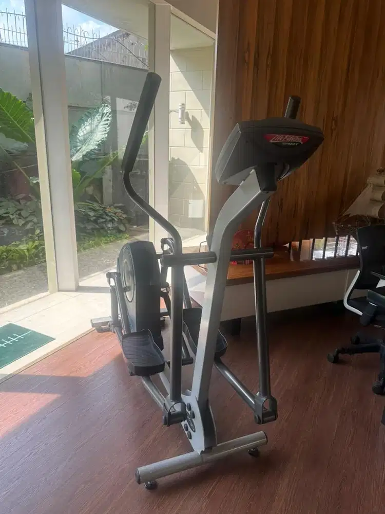 Cycling machine