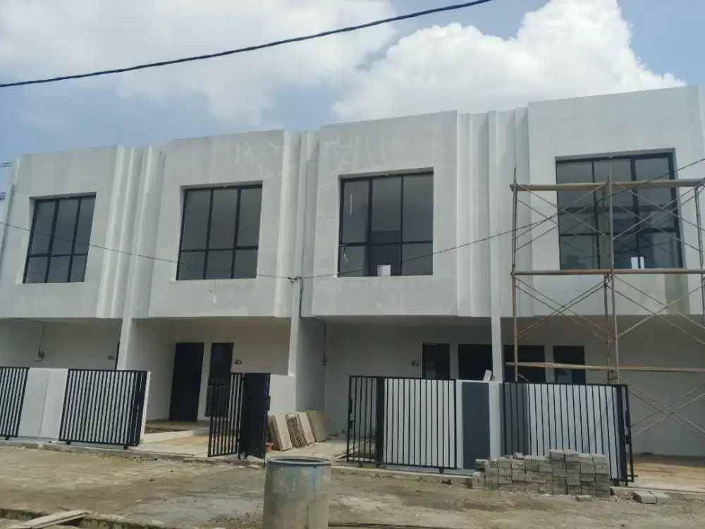 RUMAH PINANG NEMPEL GRAHA RAYA