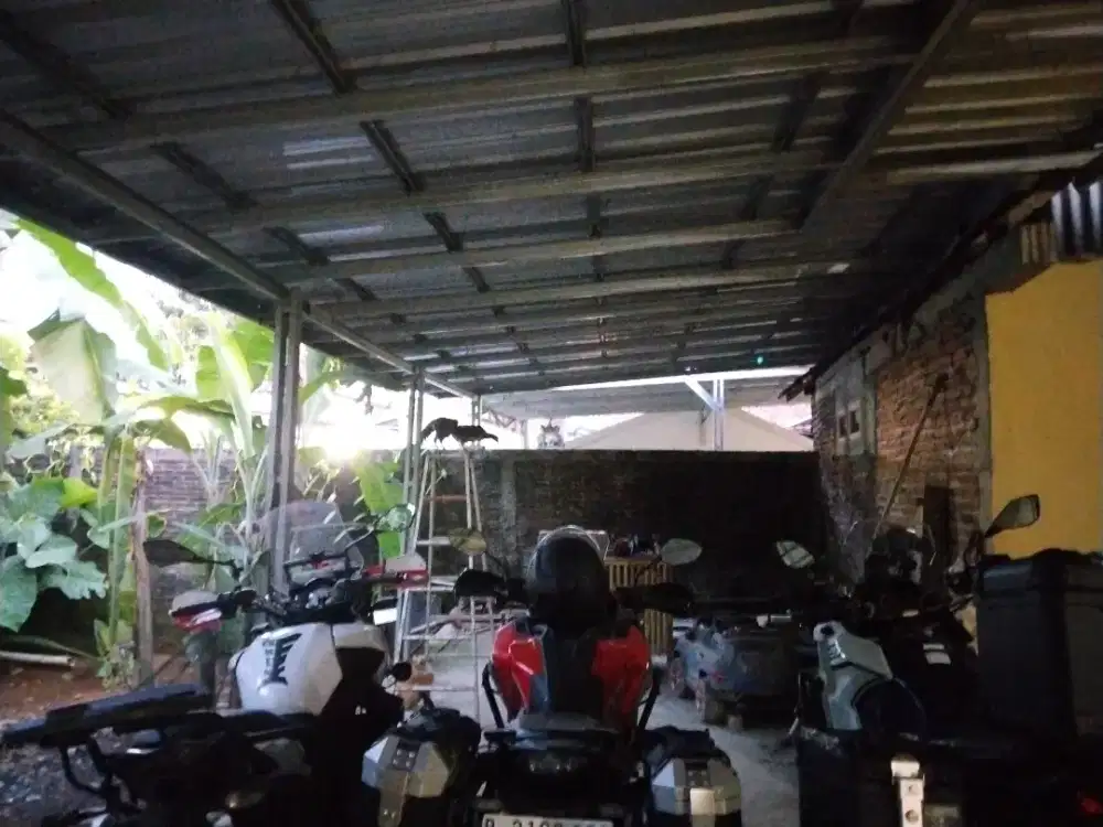 Jual honda cbx 150 touring merah km low