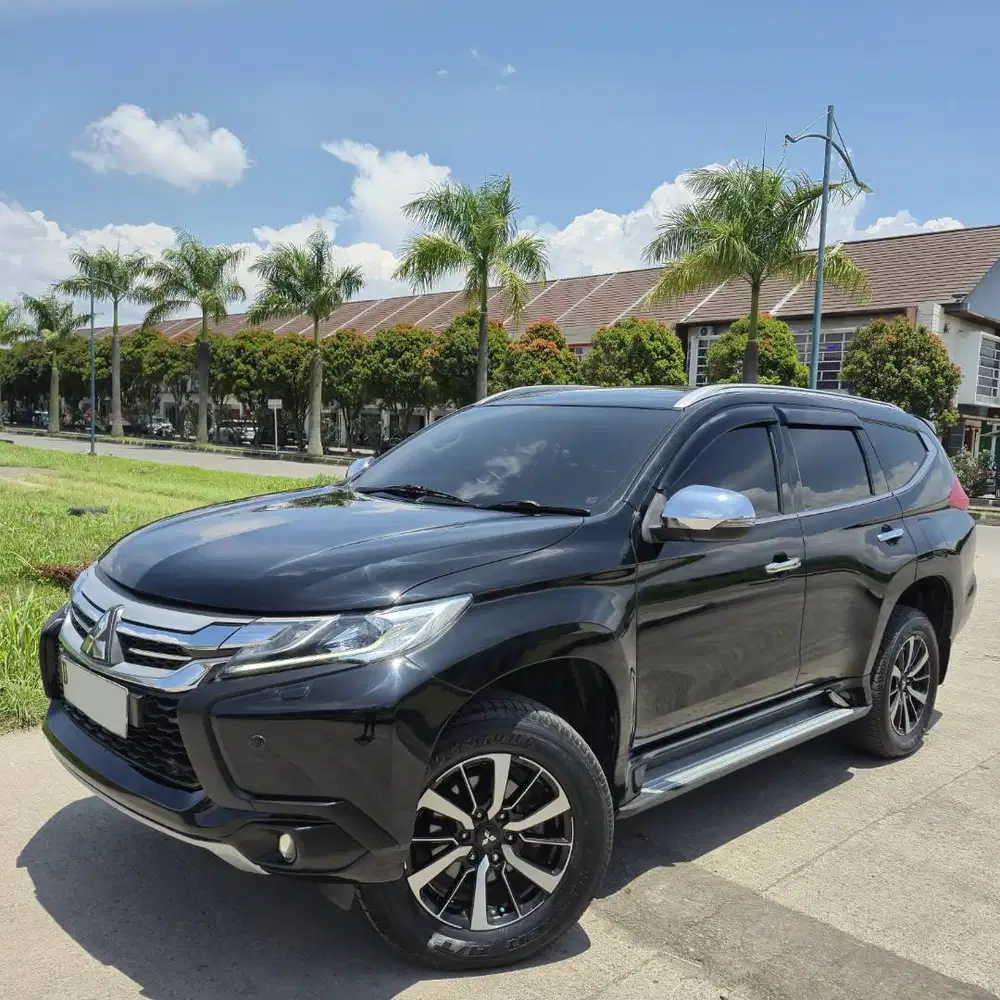 Pajero Sport Dakar 4x2 Sunroof AT Full Ori 2019
