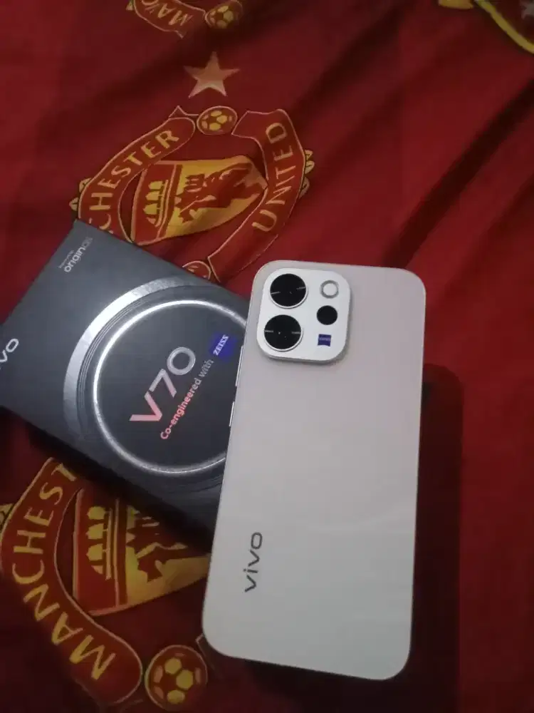 Dijual Vivo V70