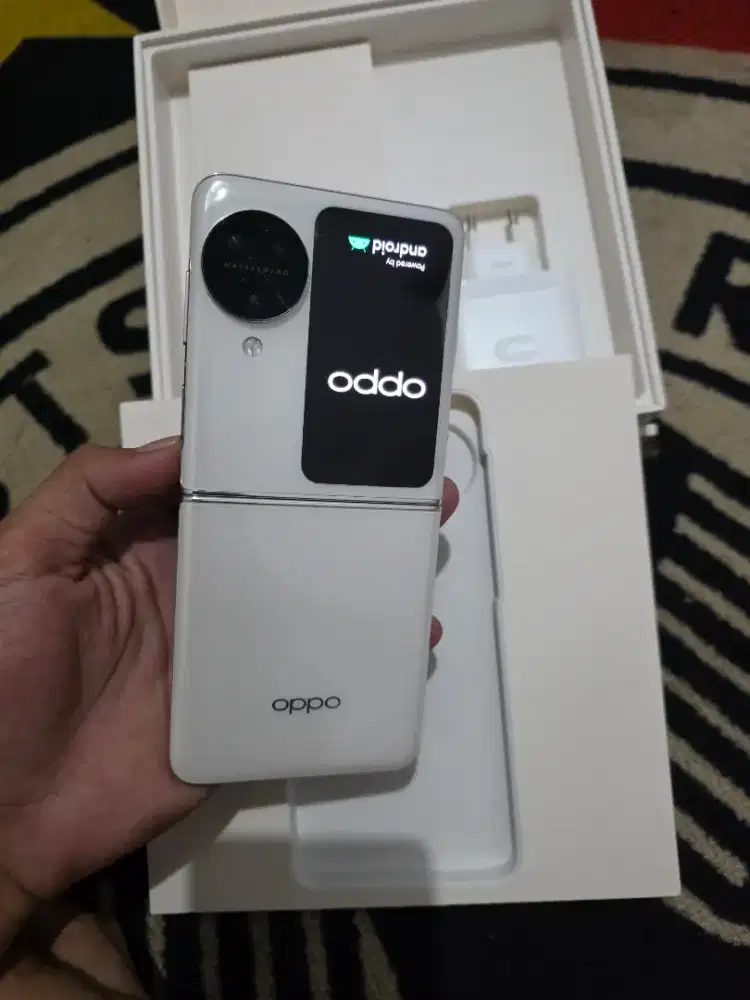 Oppo Find N3 Flip 12/256