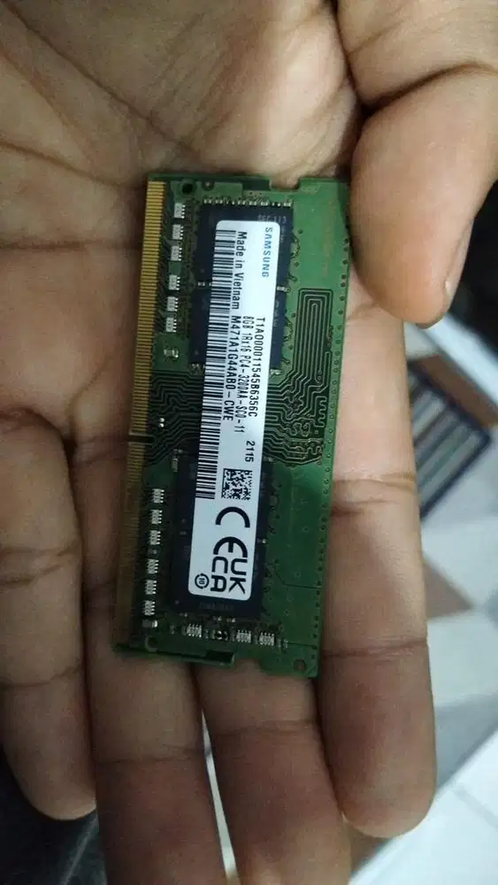 RAM Laptop merk Samsung DDR 4 8GB