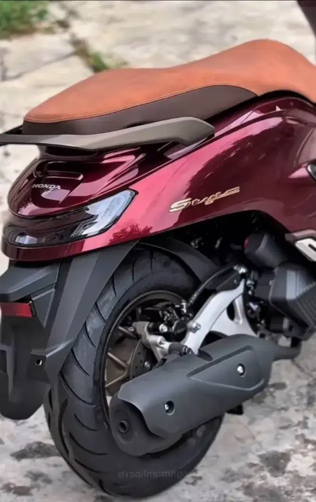 Stylo burgundy abs 2026
