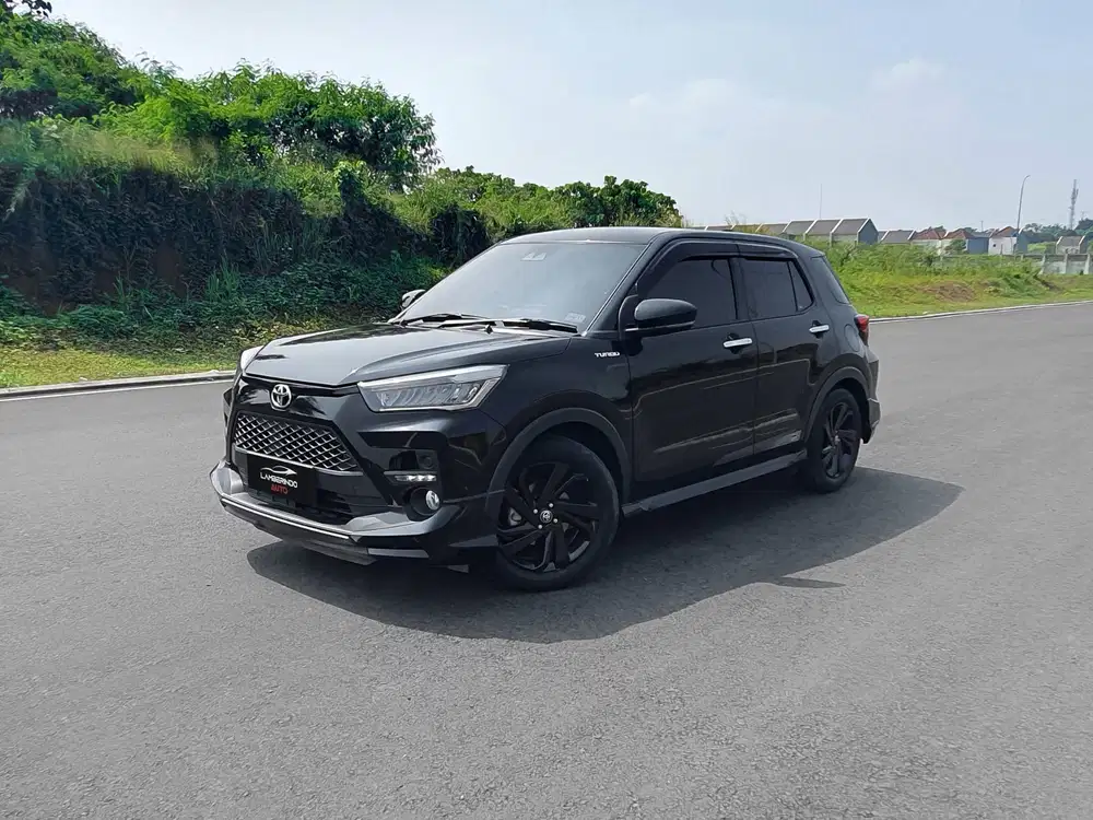 TOYOTA RAIZE GR 1.0 TURBO TSS 2022 HITAM LOW KM !! 2023