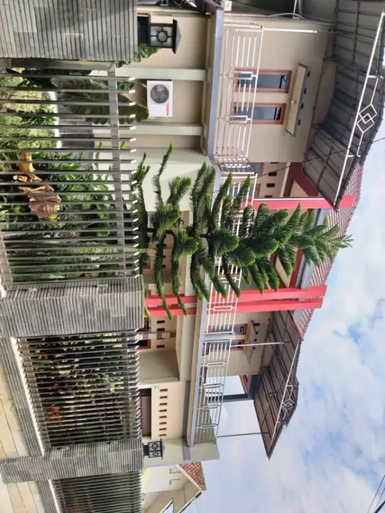 DI JUAL RUMAH DENGAN TANGAN PERTAMA
