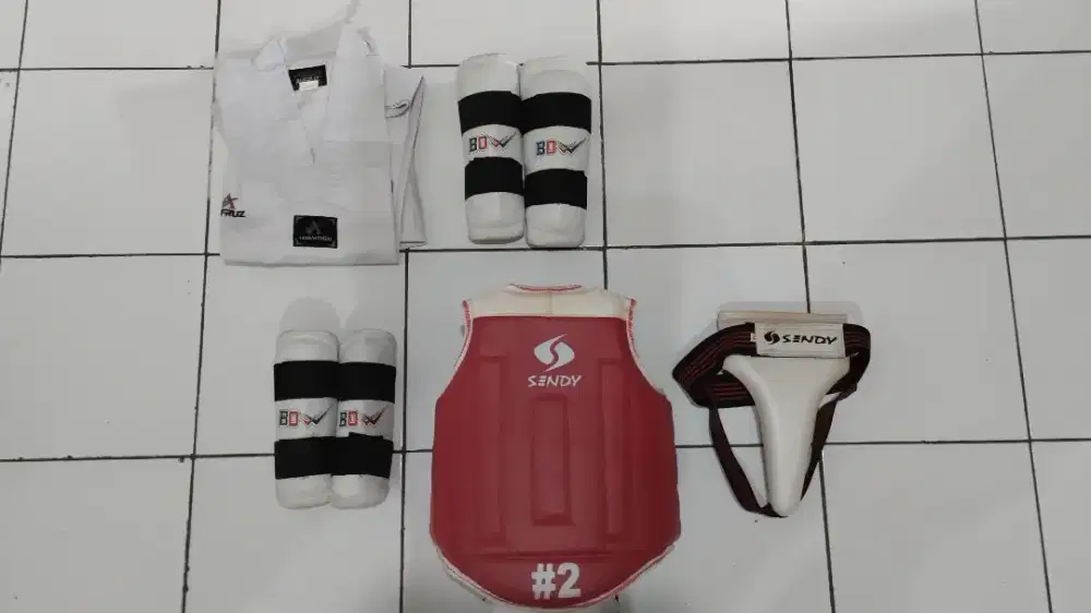 SET BODY PROTECTOR TAEKWONDO FREE DOBOK, BOLEH NEGO