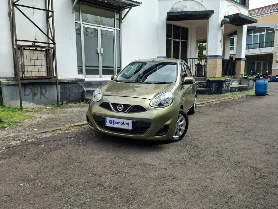 Pajak Panjang - Nissan March 1.2 L Bensin MT 2013 Hijau