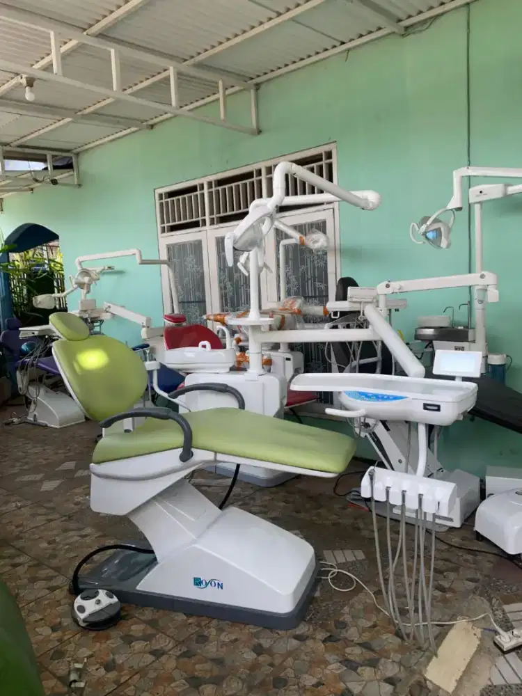 Unit Dental dan alat kedokteran gigi