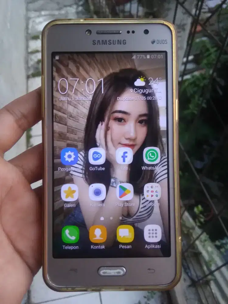 Samsung J2 prime 4G layar 5 in siap pakai