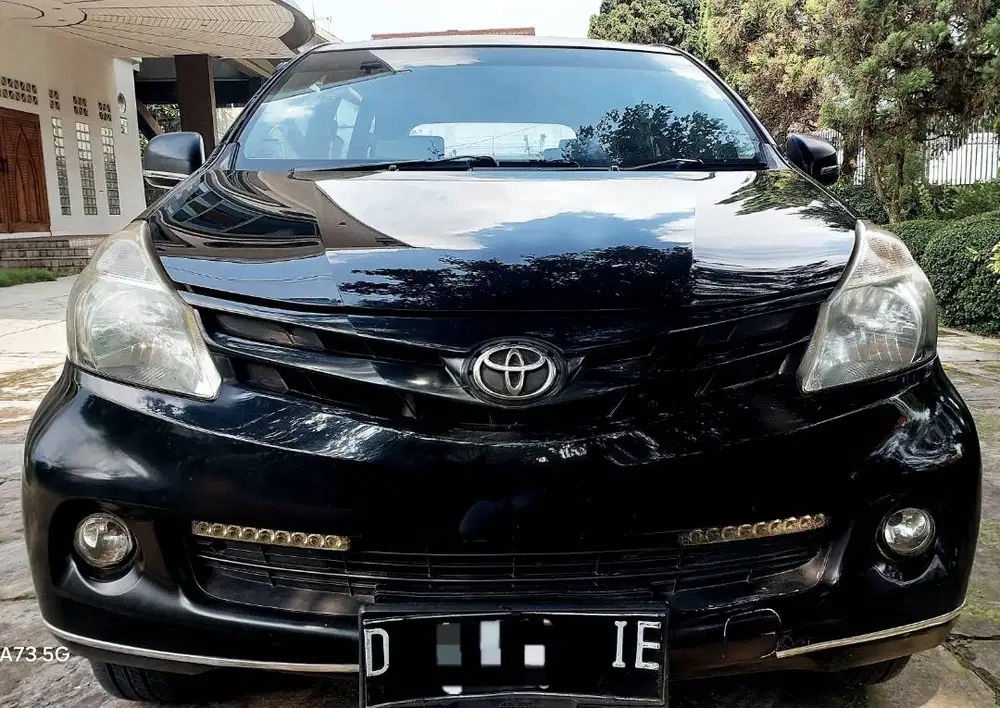 Jual Avanza at matik 2014 airbag black mdf G pajak isi ac dobel