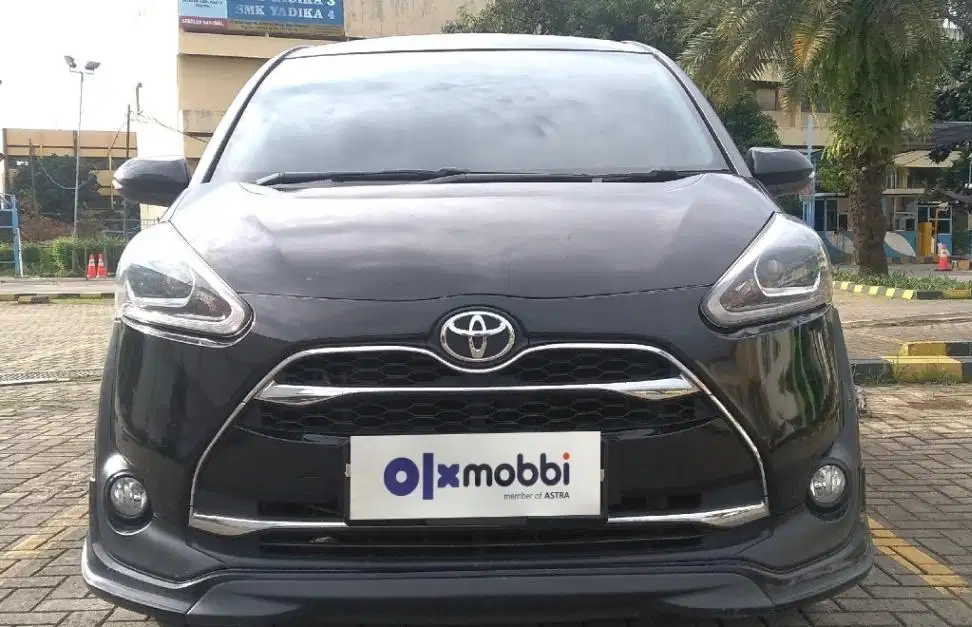 TDP 10JT, Toyota Sienta 1.5 Q Bensin-AT Hitam 2019