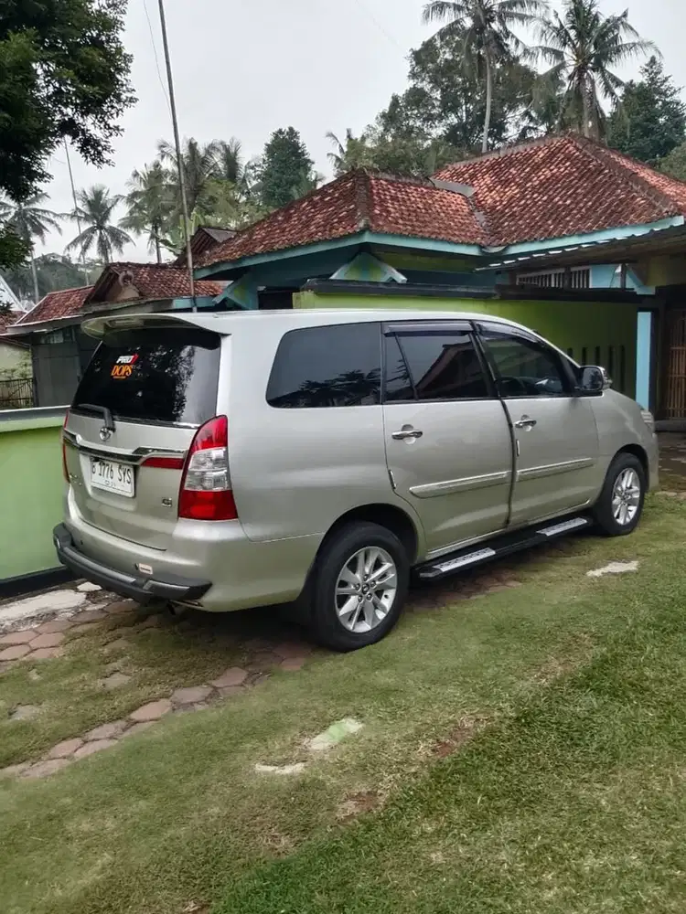 Toyota Kijang Innova 2016 Bensin