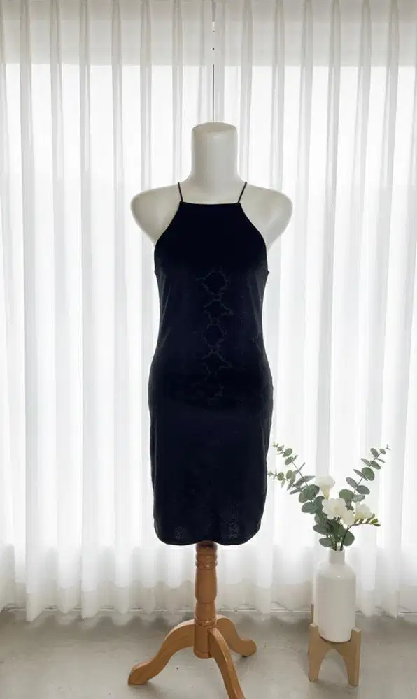 Halter motif ular H&M