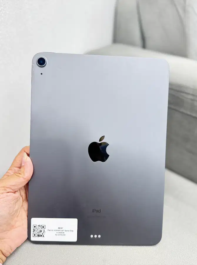 IPAD AIR 4 64 GB LIKE NEW