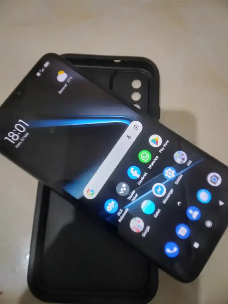 Pocco M3 ram 4+1/64gb.