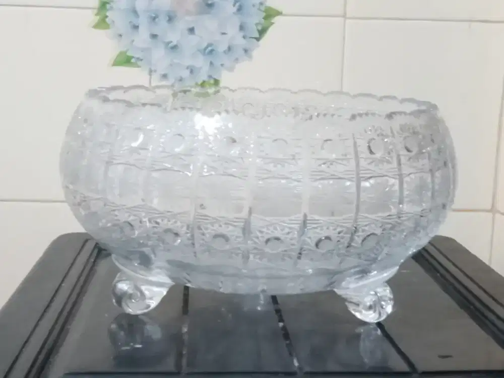 Kristal Bohemia tempat buah. Lok bankot