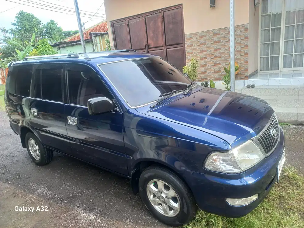 Toyota Kijang 2003 Bensin
