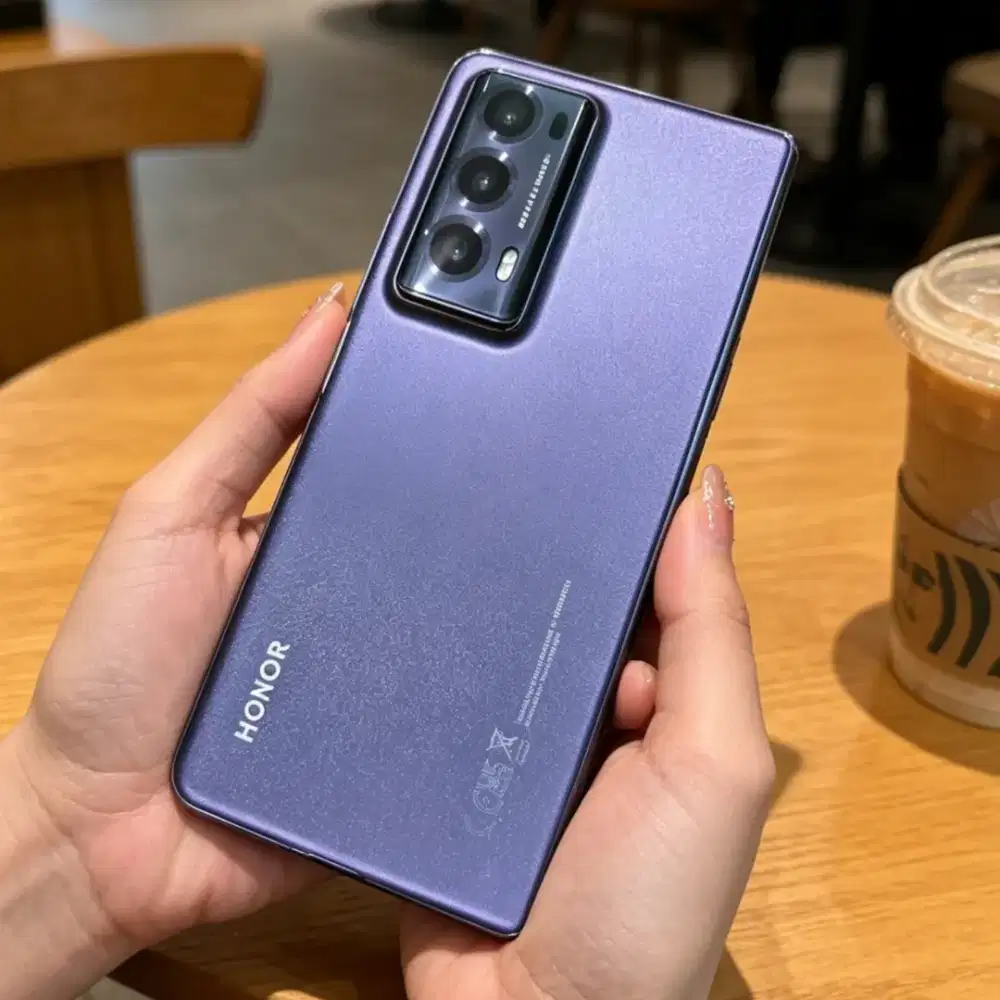 Honor Magic V2 Fold Ram 16GB/512GB 5G Minus Ringan Spek Dewa Langka