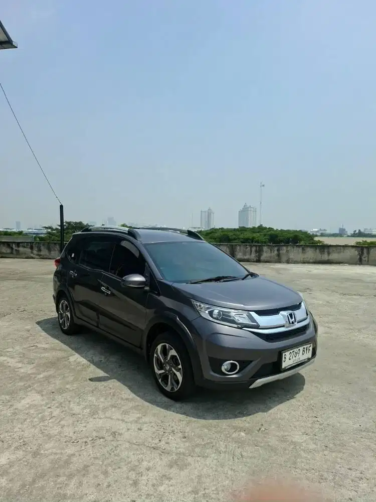 Honda BRV 1.5 E AT Bensin 2018 Abu Metalik