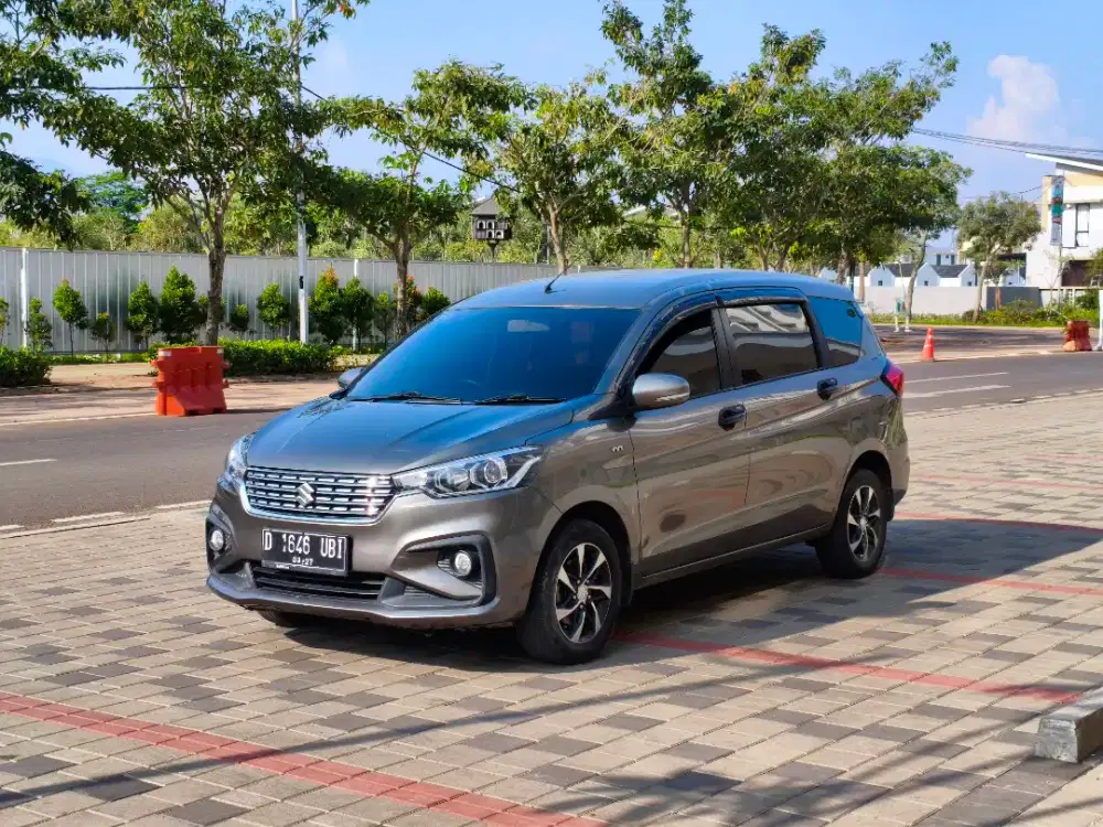 Dp 9jt - Suzuki Ertiga GX Manual 2022 warna brown
