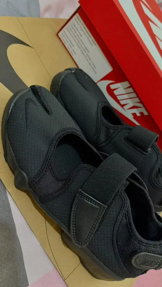 Nike Air Rift 38