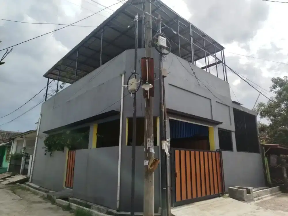Rumah posisi hook tingkat inkopad blok F20 jual butuh