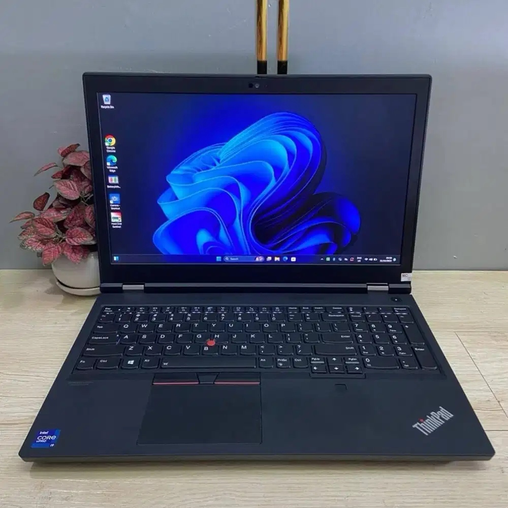 laptop lenovo thinkpad P15 G1 intel core i9 gen 10 layar 15inch DL-ETM