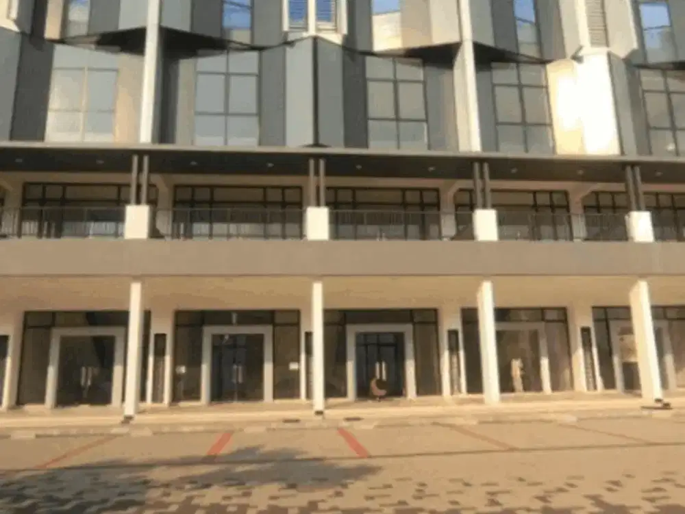 Disewakan Ruko Strategis Siap Pakai Di Summarecon Crown Gading