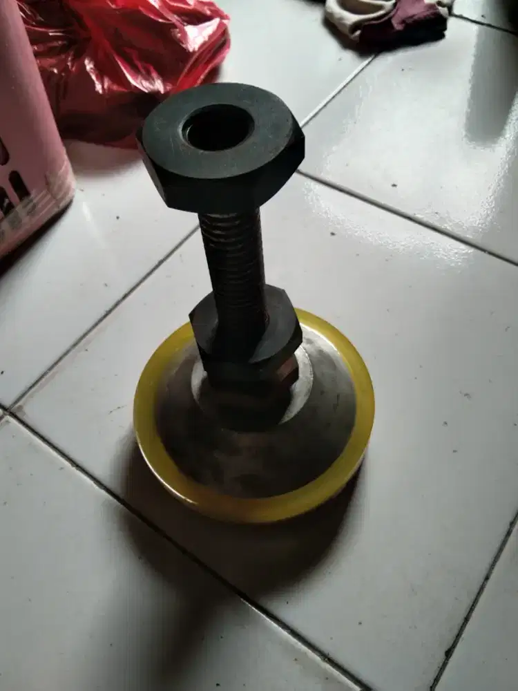 Mounting anti getaran
