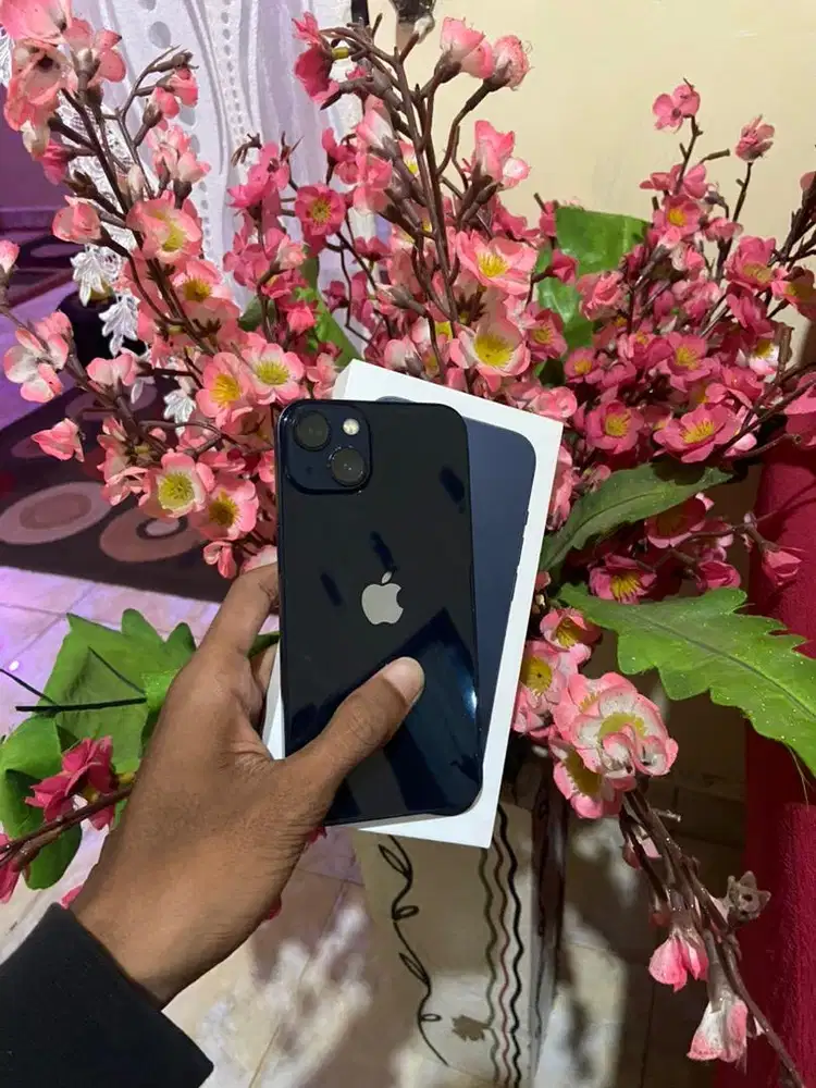 iphone 13 128 garansi resmi indonesia