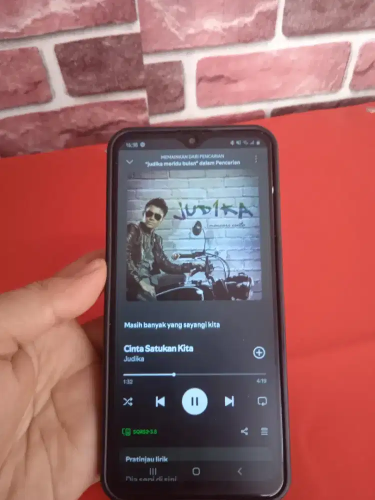 SAMSUNG M20 3/32GB