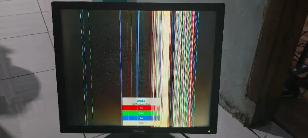 Monitor komputer DELL 19inc minus layar