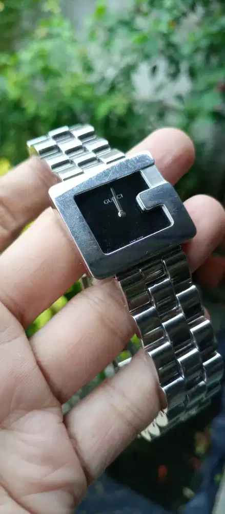 Gucci dial G original
