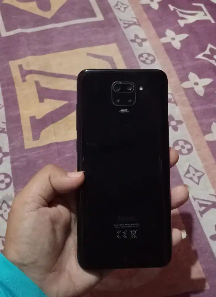 Redmi note 9 ram 4+1/64!.