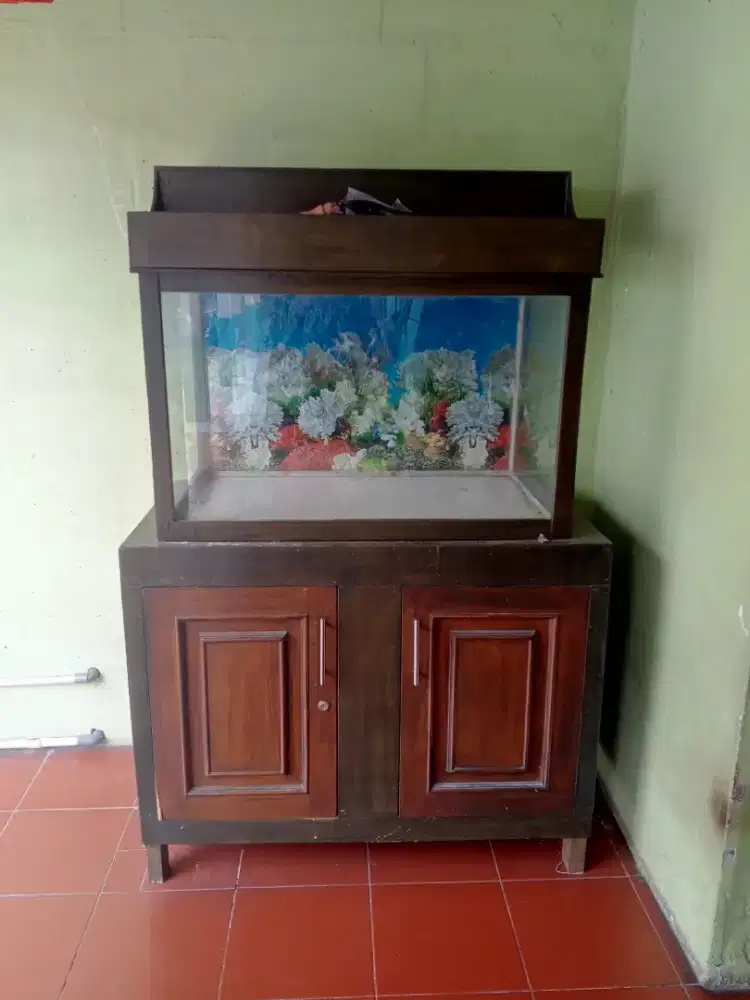 jual akuarium + meja