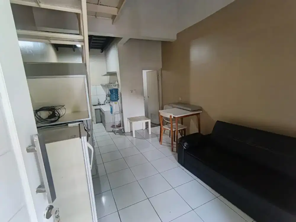 Disewakan 1 unit Apartemen Landed