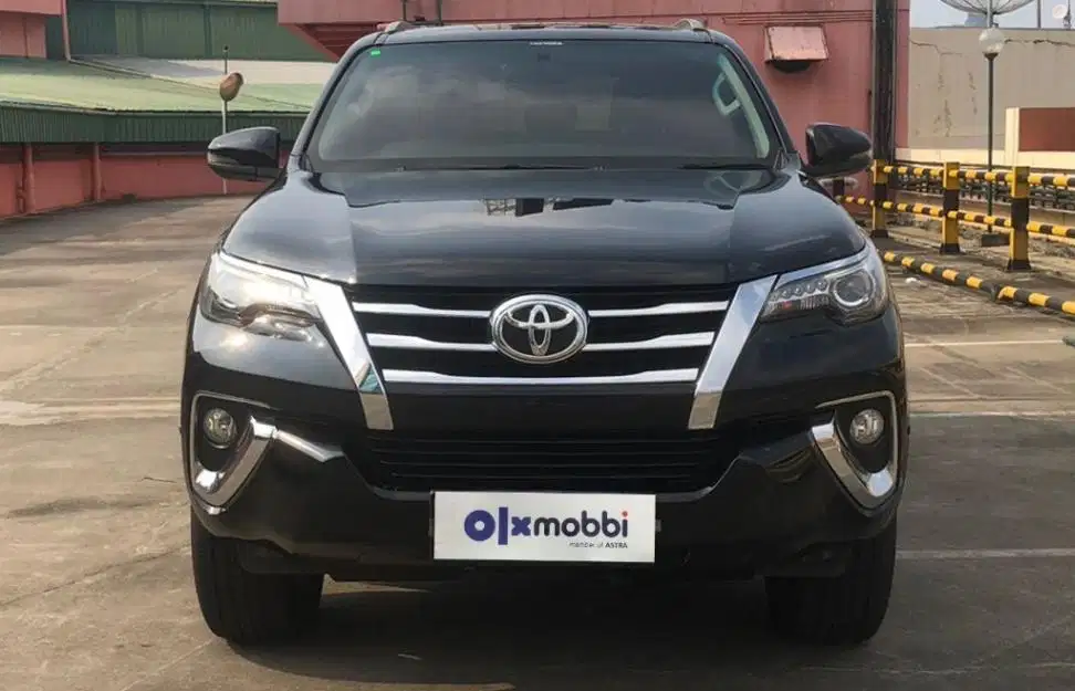 TDP 20JT, Toyota Fortuner 2.4 4x2 VRZ Solar-AT Hitam 2019