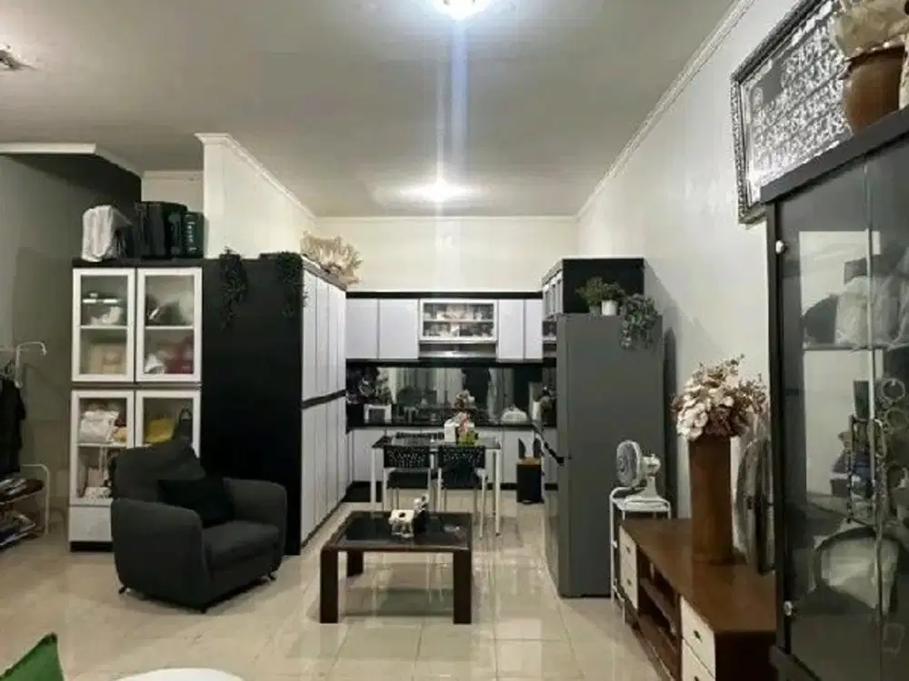 Rumah Siap Huni Margacinta 850 Juta! SHM + SEMI FURNISHED, Cijaura, Buahbatu Ref.05451